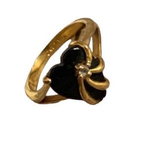 Black Onyx Type Heart Stone Marked Taiwan Gold Tone Metal Ring Woman’s Jewelry 7